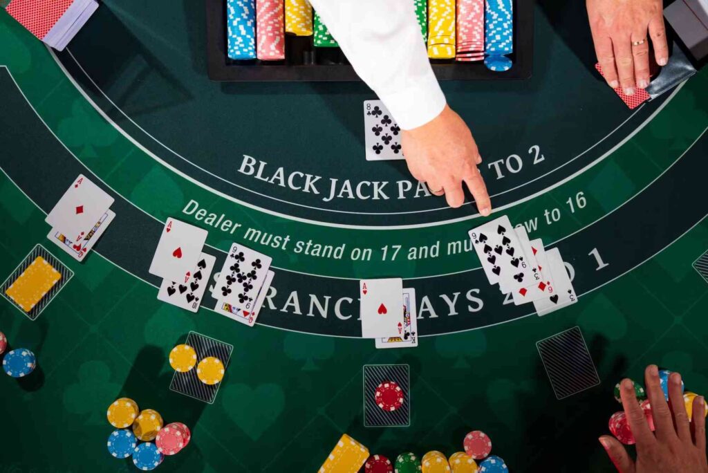 How Do You Beat the Odds in Blackjack Online