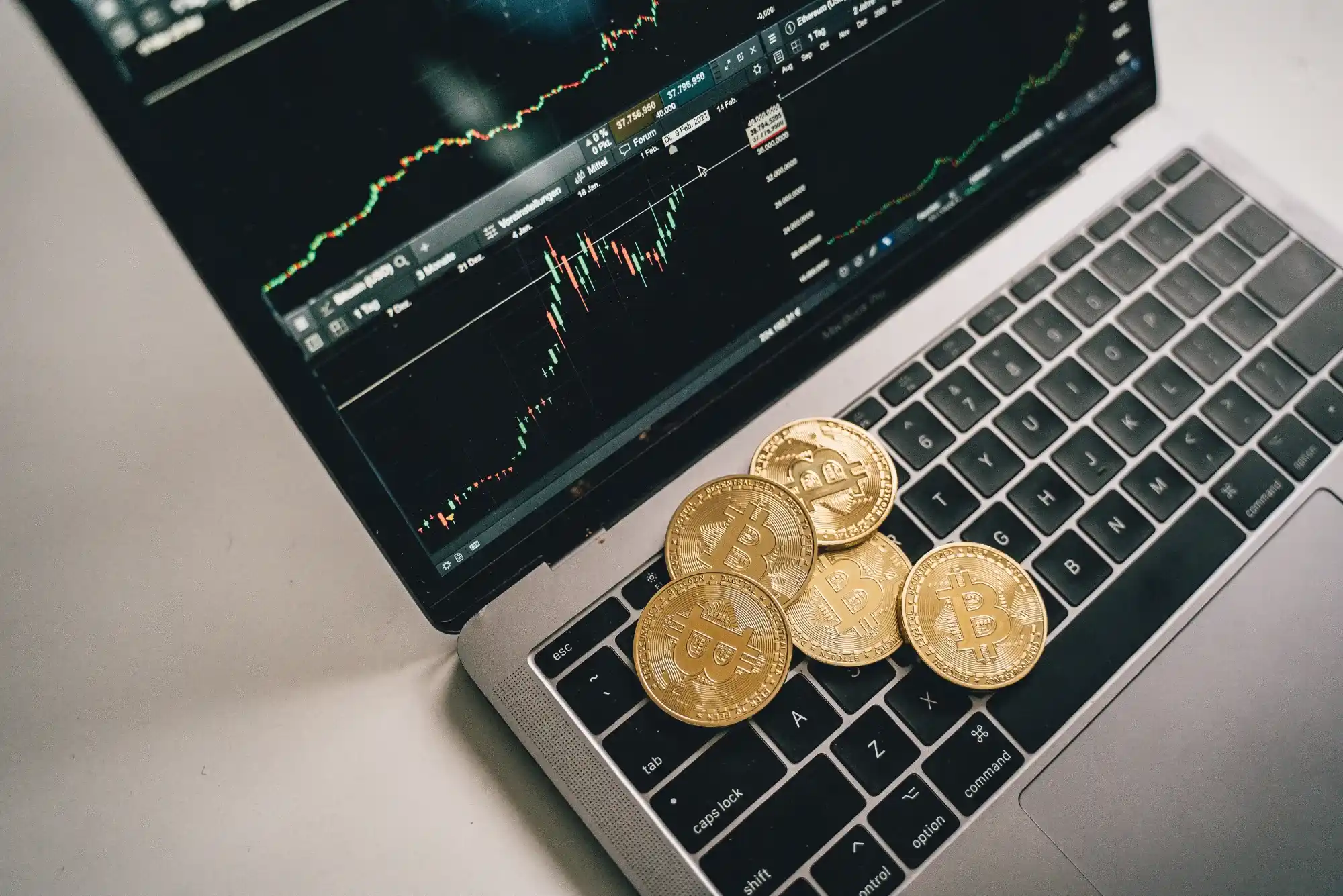 Time-Based Jackpots Structure in Crypto Casinos UK